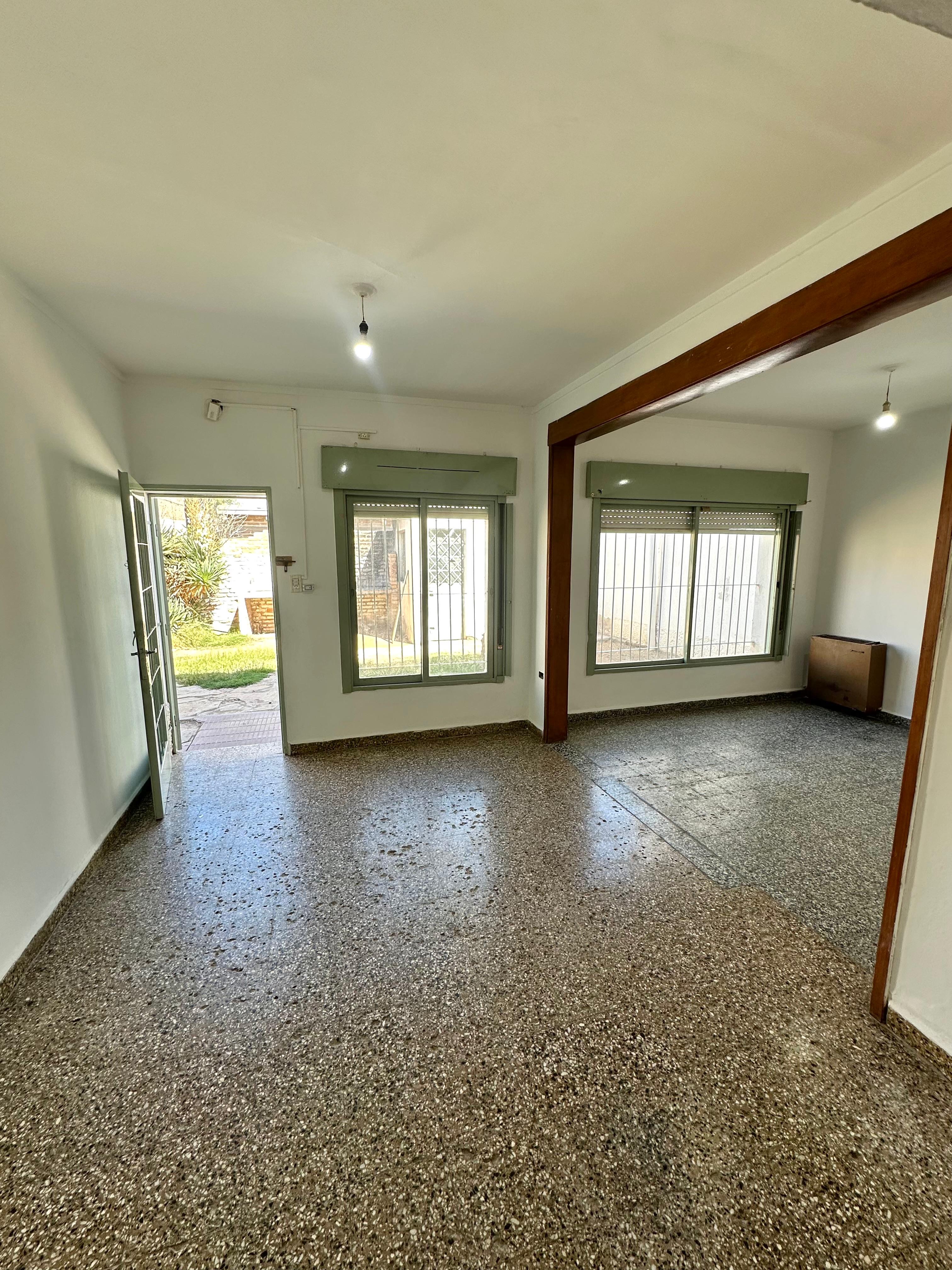 CASA 2 HABITACIONES-ALQUILER