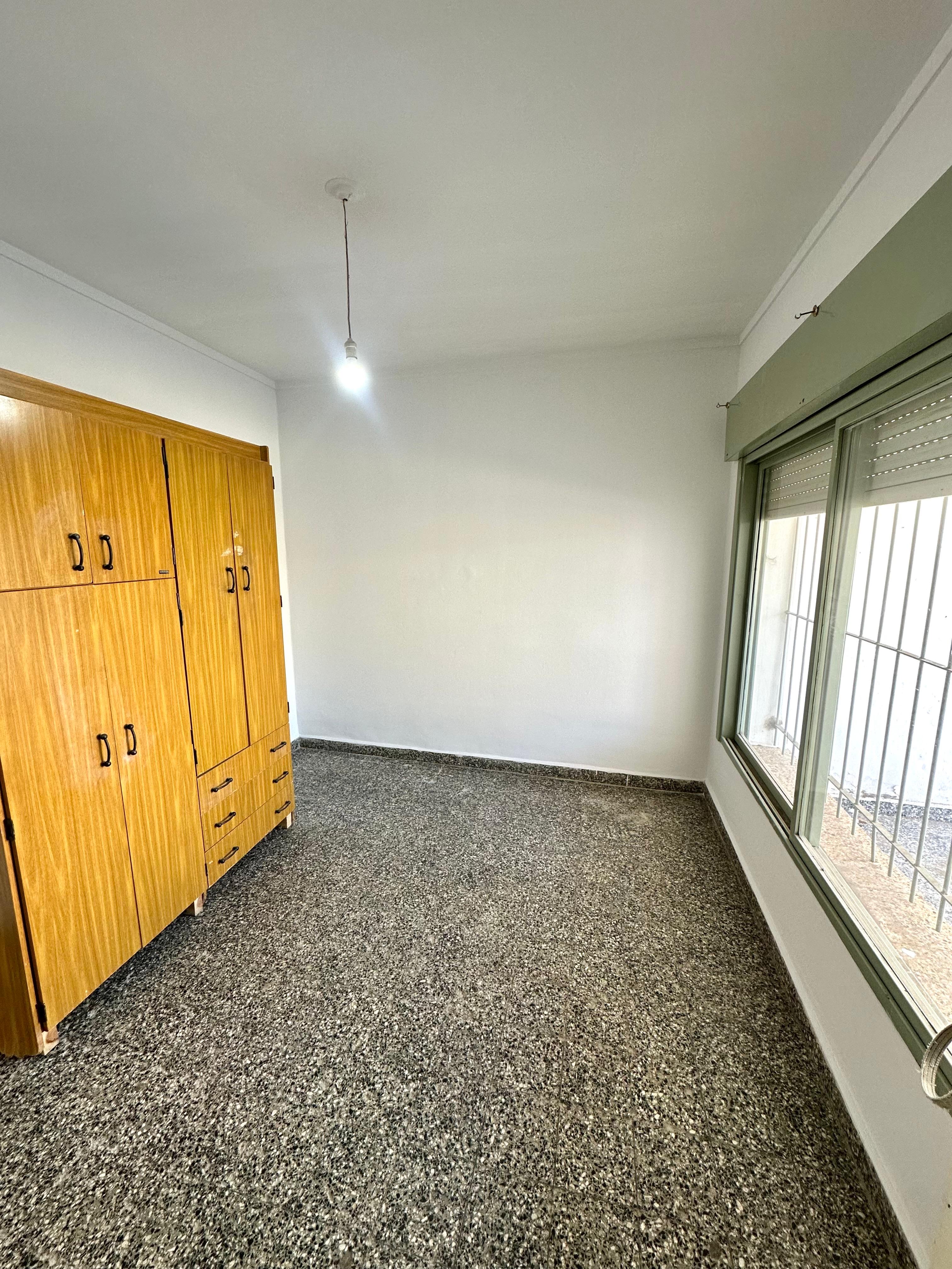 CASA 2 HABITACIONES-ALQUILER