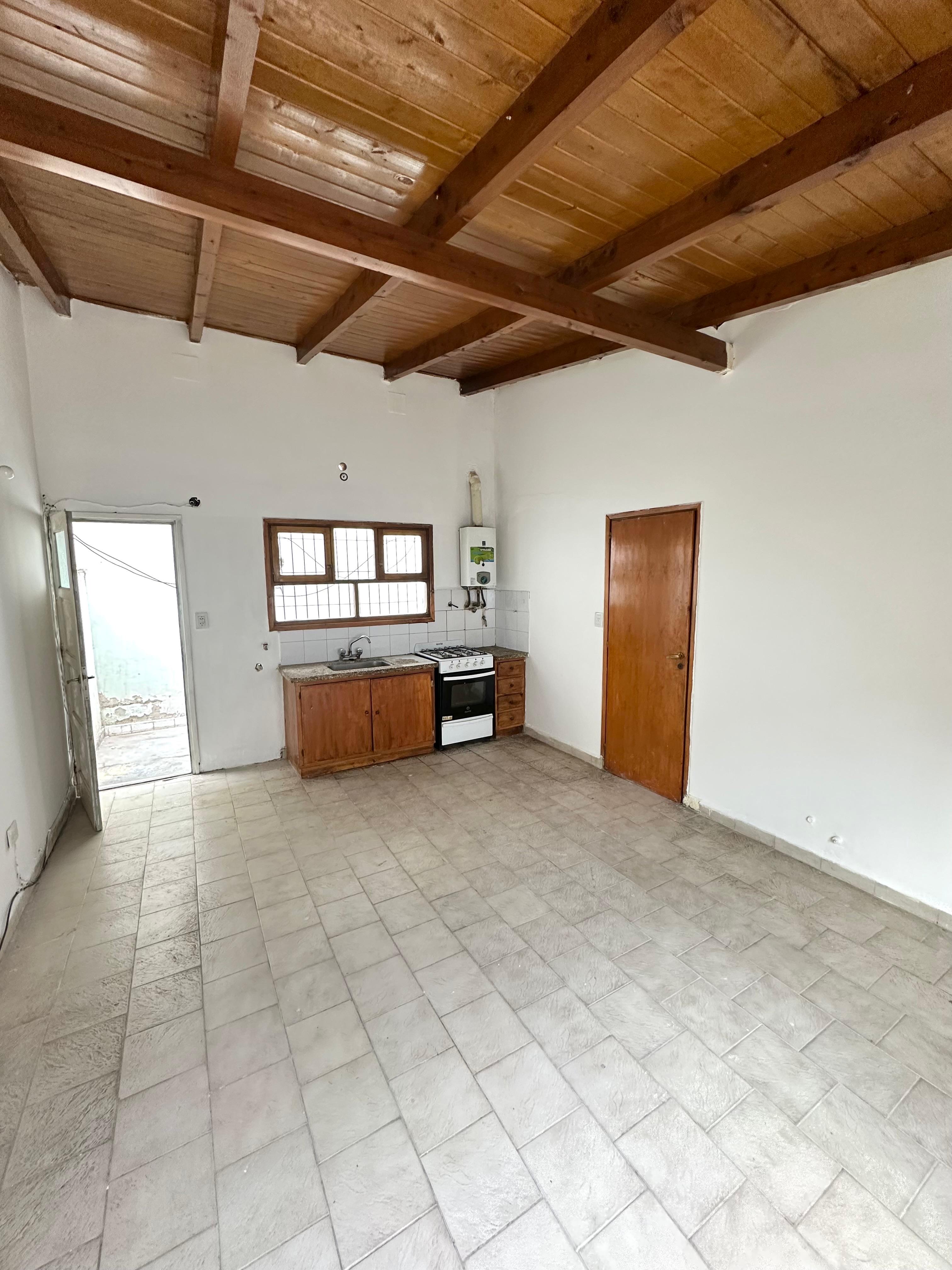 DEPTO EN PLANTA BAJA