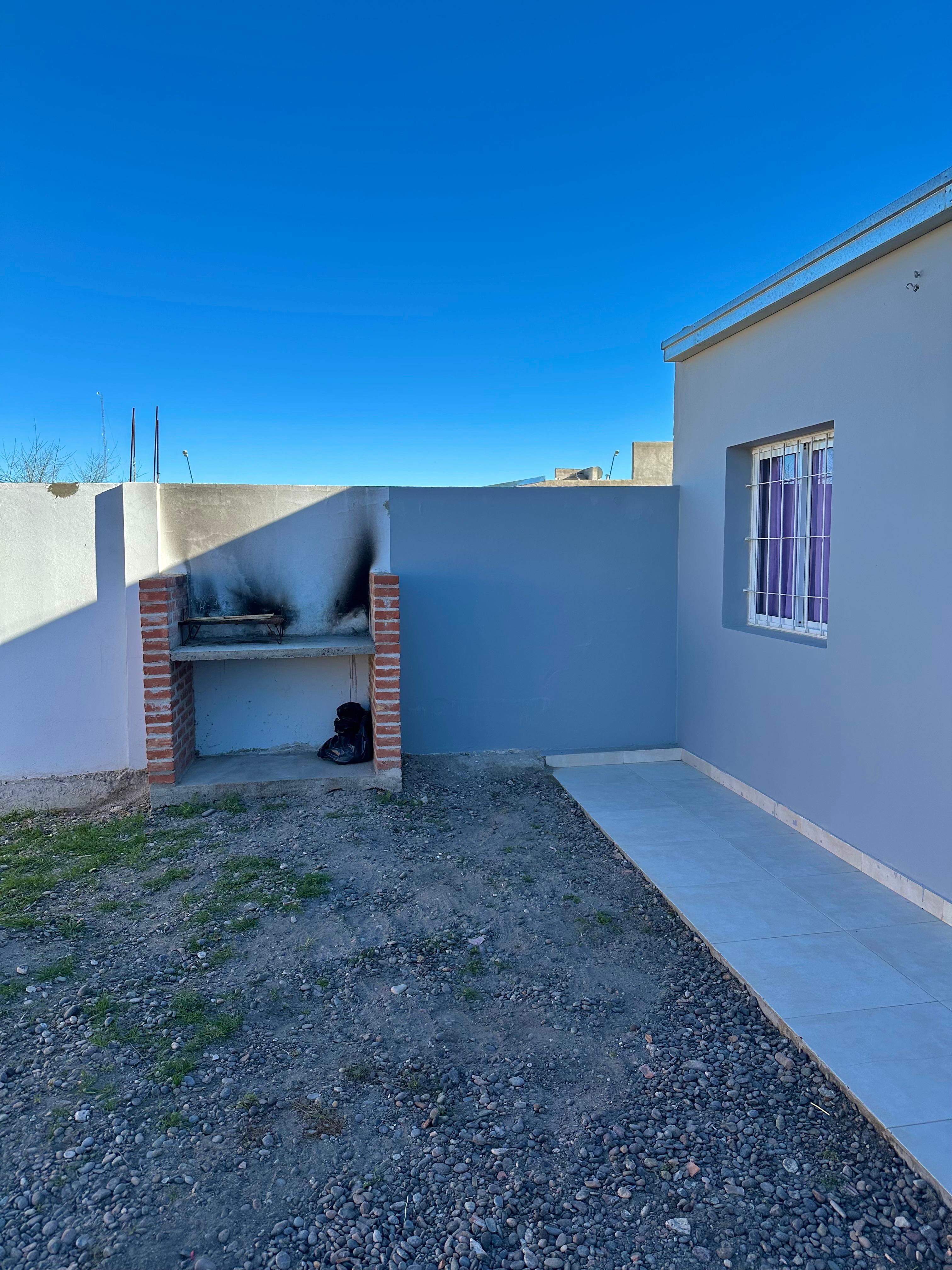CASA EN B. AITUE