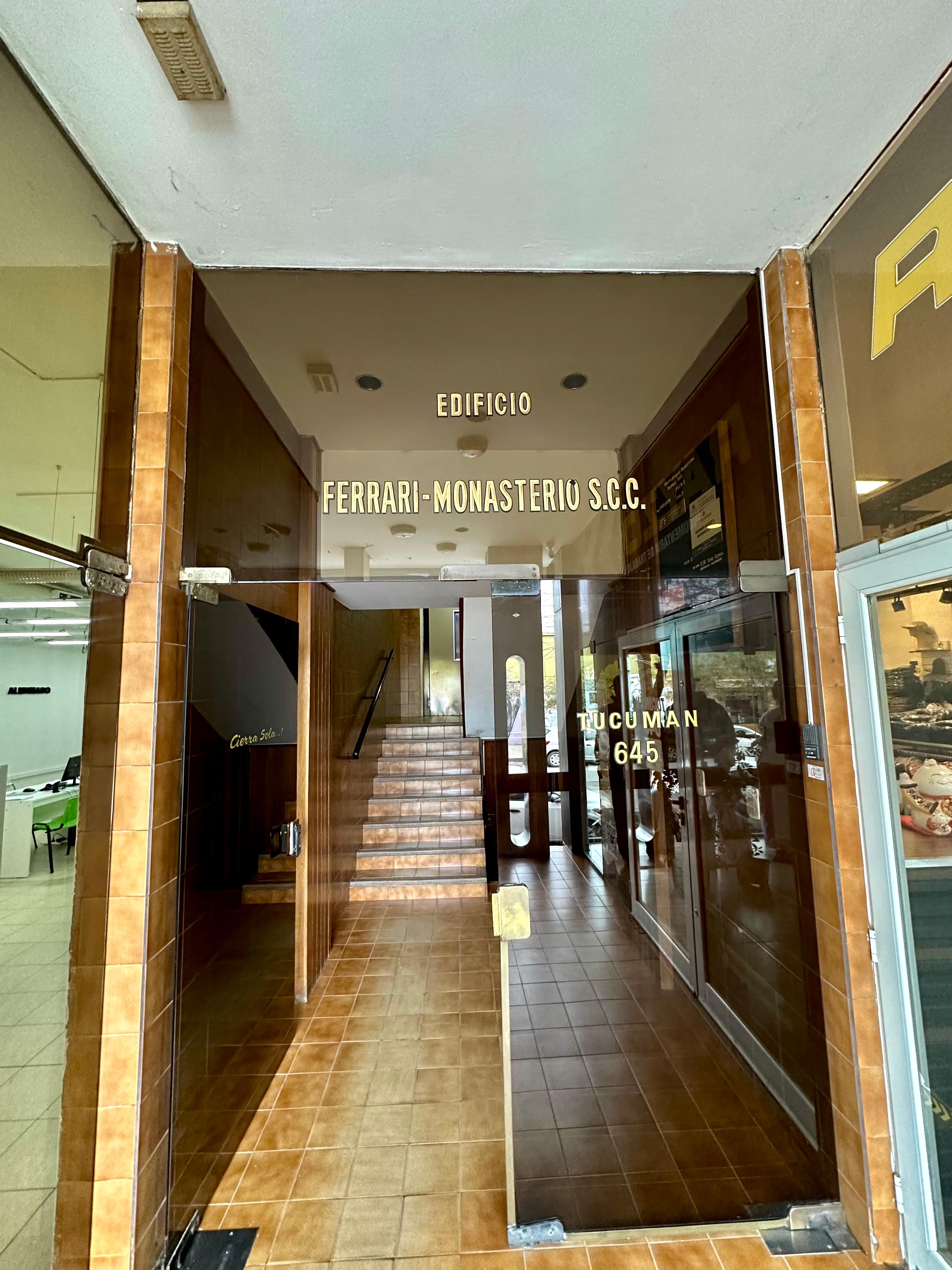 OFICINA CENTRICA EN EDIFICIO