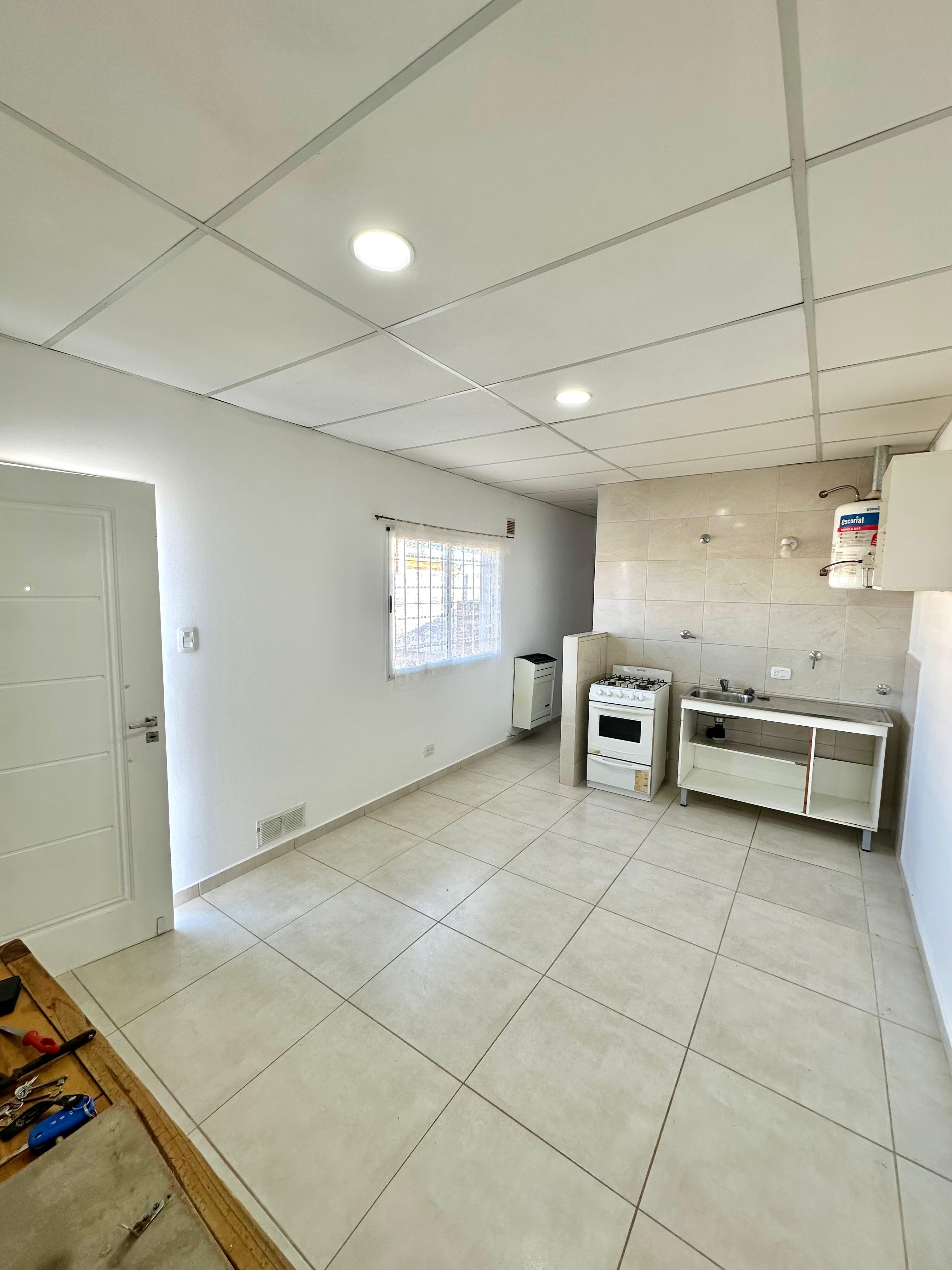CASA EN B. AITUE