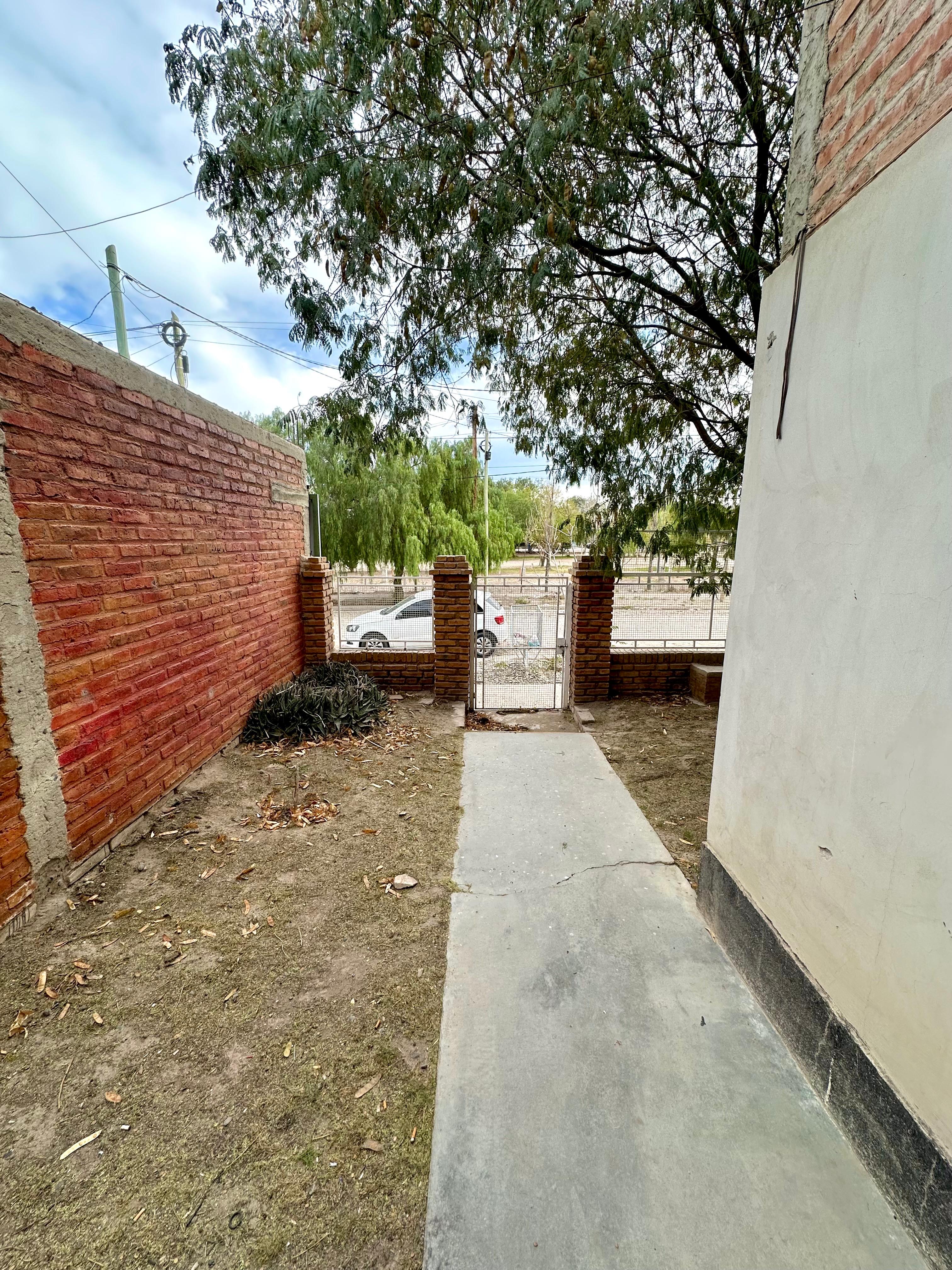 CASA EN B. NUEVO