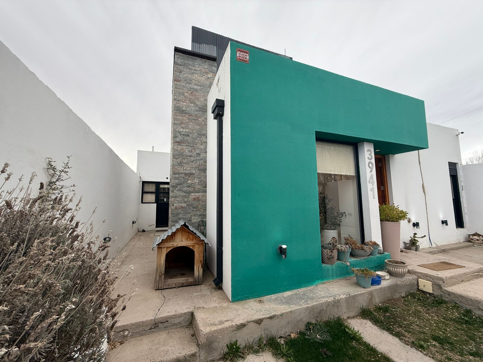 CASA A LA VENTA HERMOSA, EN ZONA DE QUINTAS.