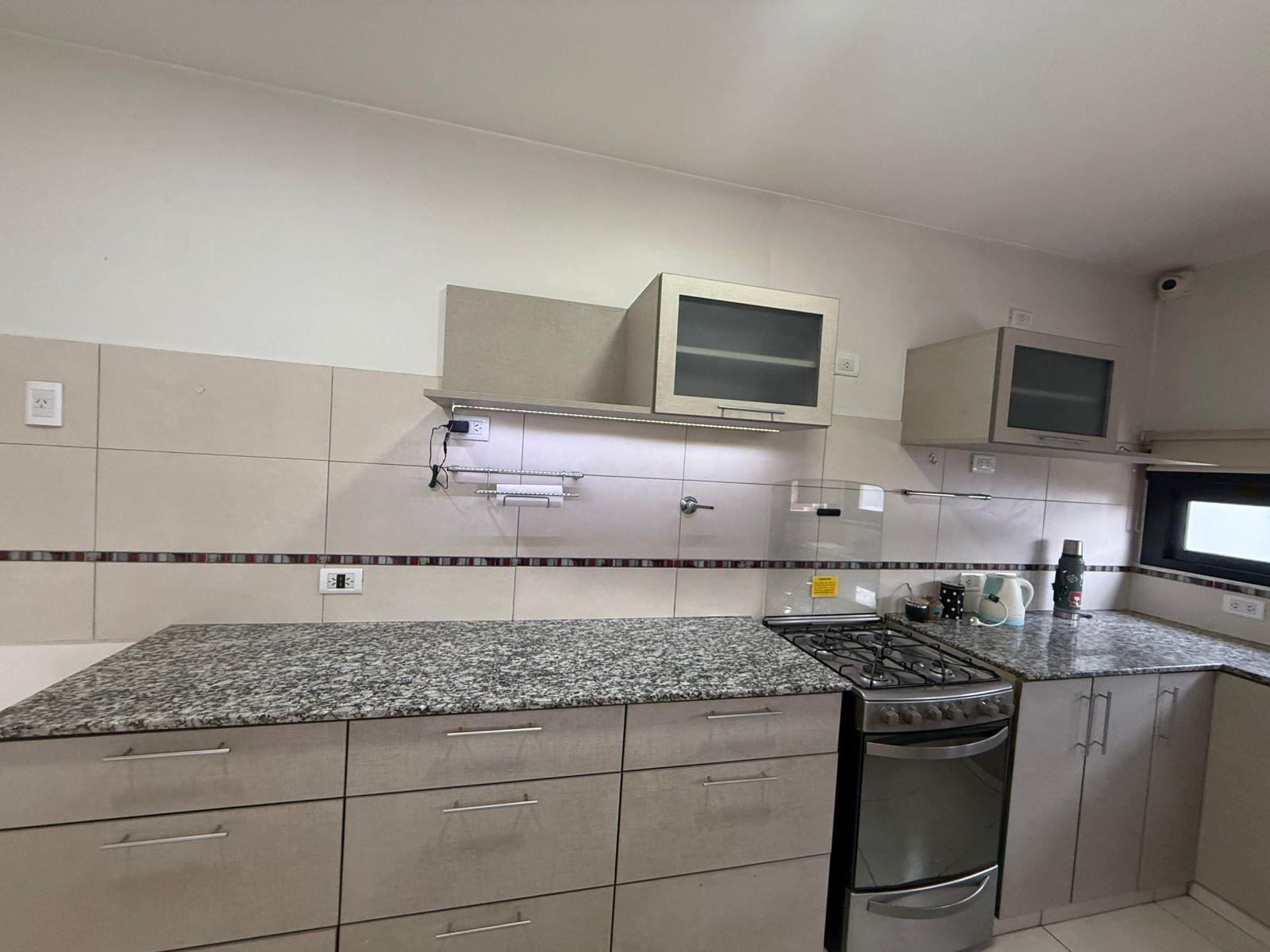 CASA A LA VENTA HERMOSA, EN ZONA DE QUINTAS.