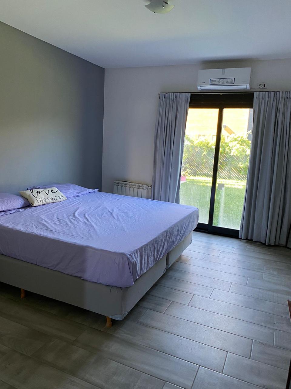 CASA NIVEL GERENCIAL EN VENTA