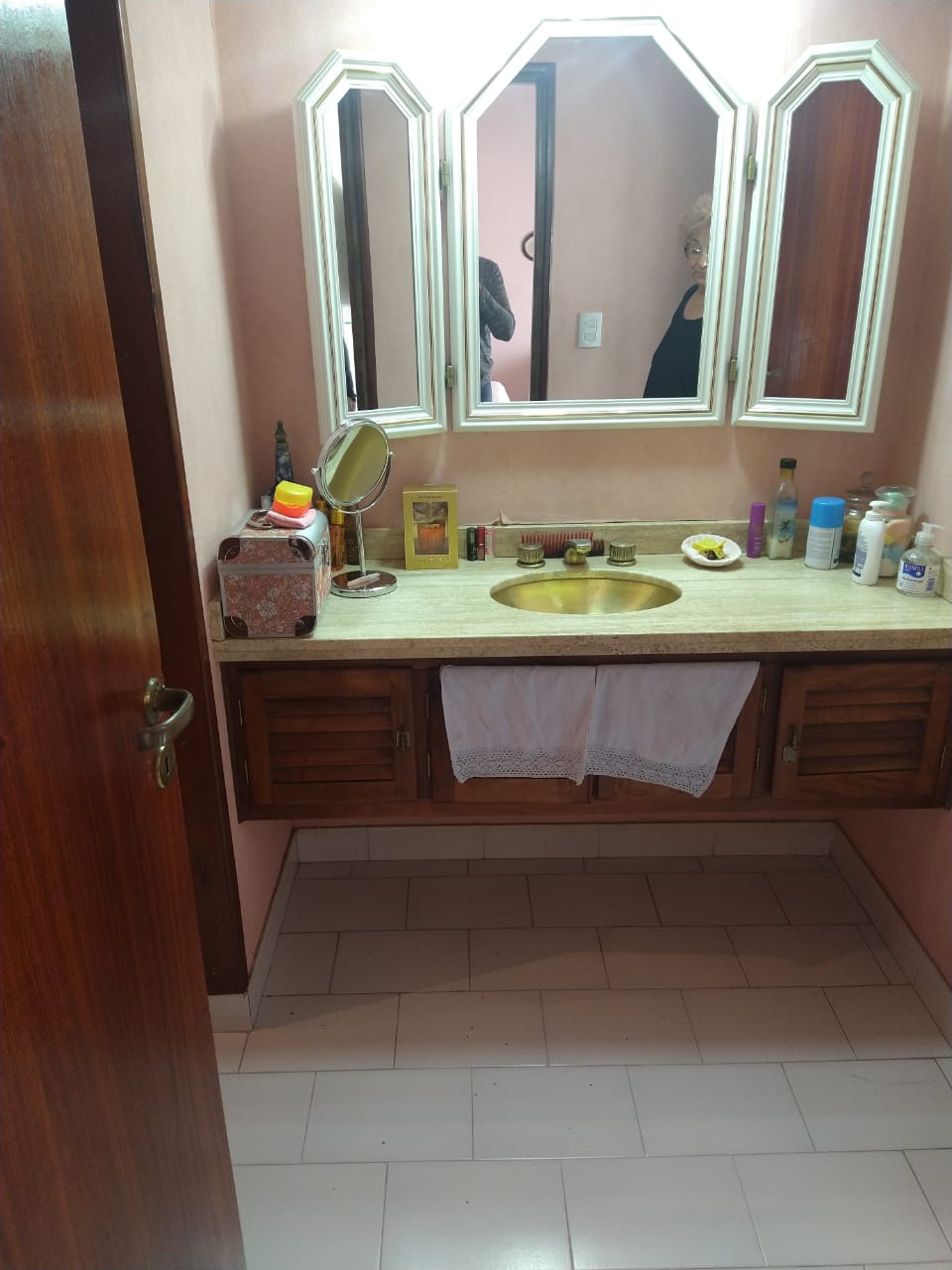 CASA EN ESQUINA A LA VENTA