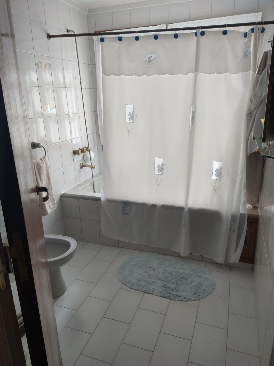 CASA EN ESQUINA A LA VENTA