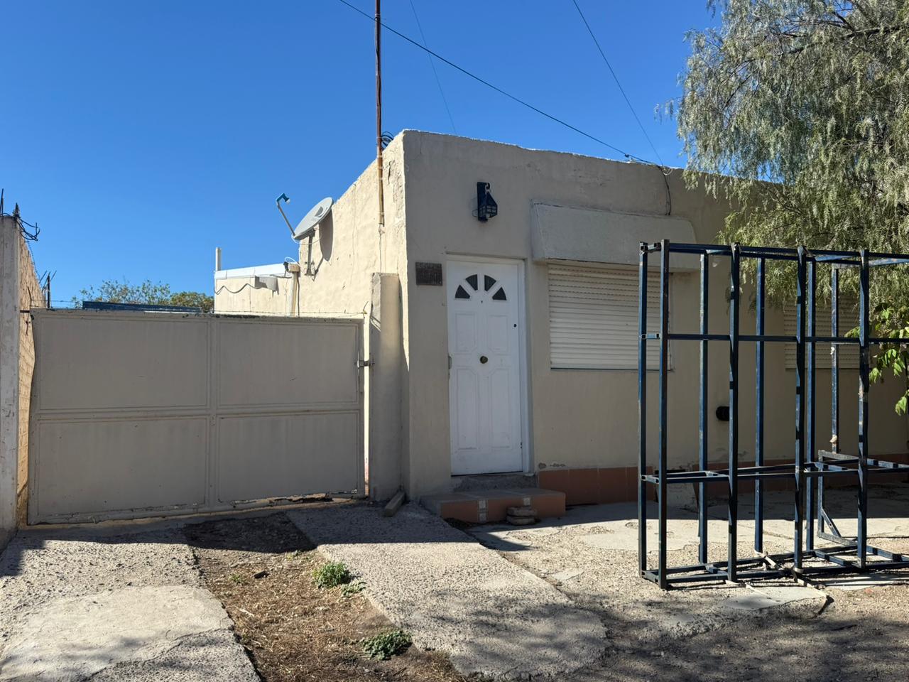 CASA EN VENTA A RECICLAR