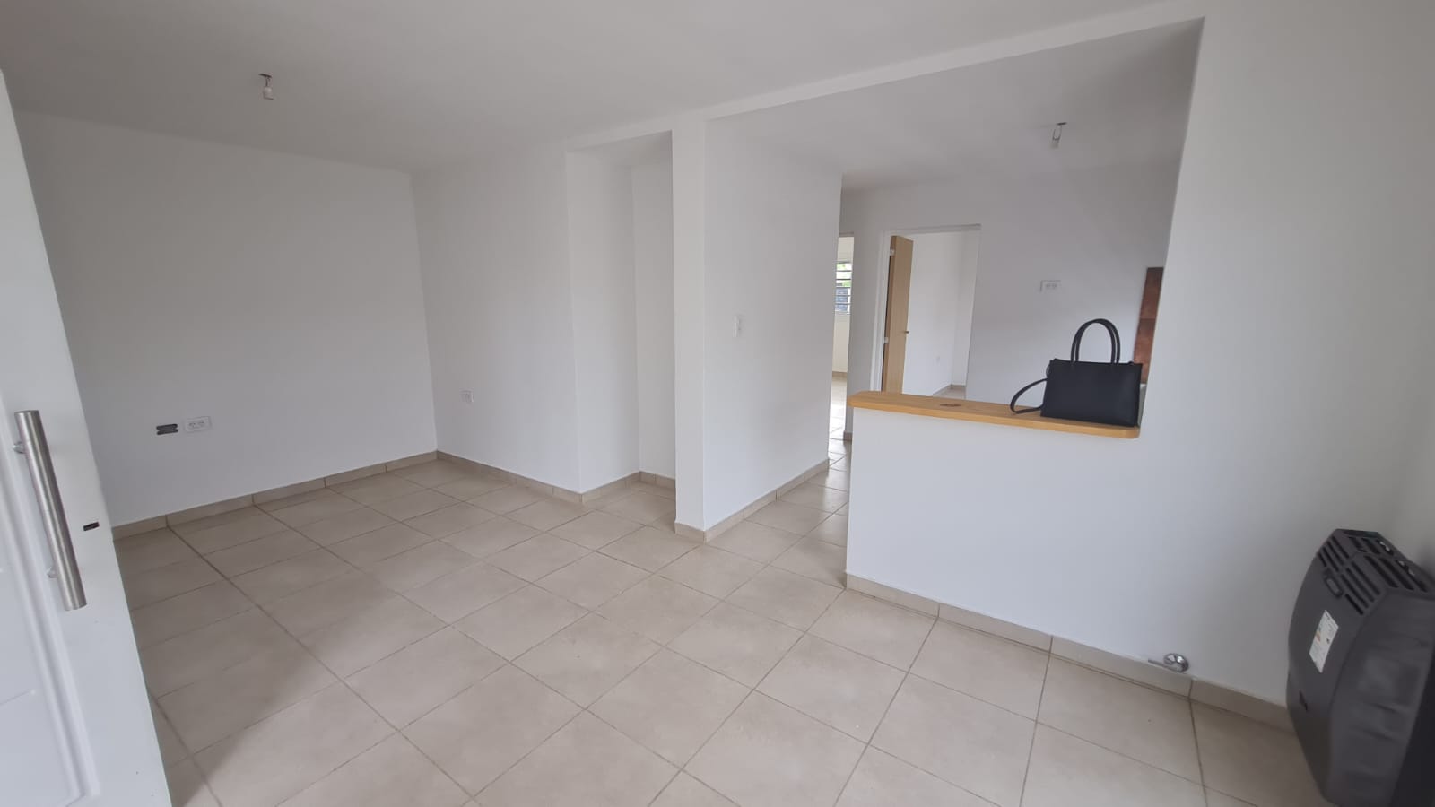 DEPARTAMENTO ZONA IUPA A LA VENTA