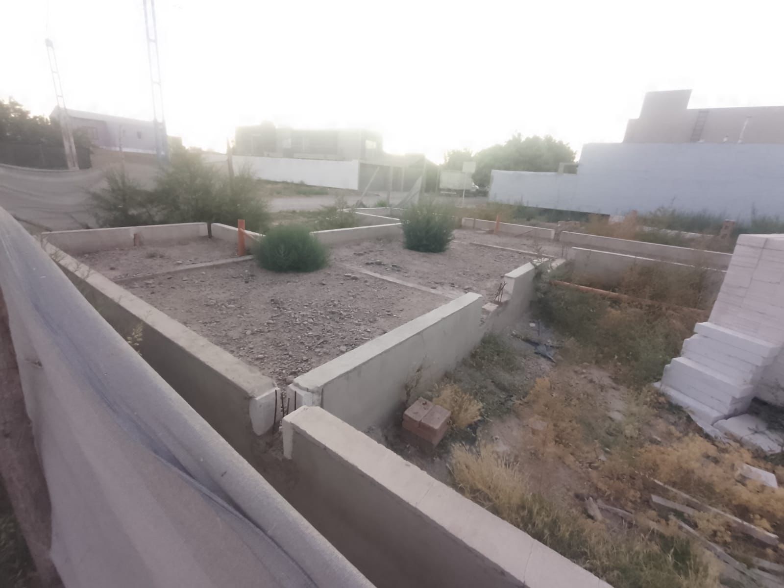 VENTA DE LOTE+CONSTRUCCION