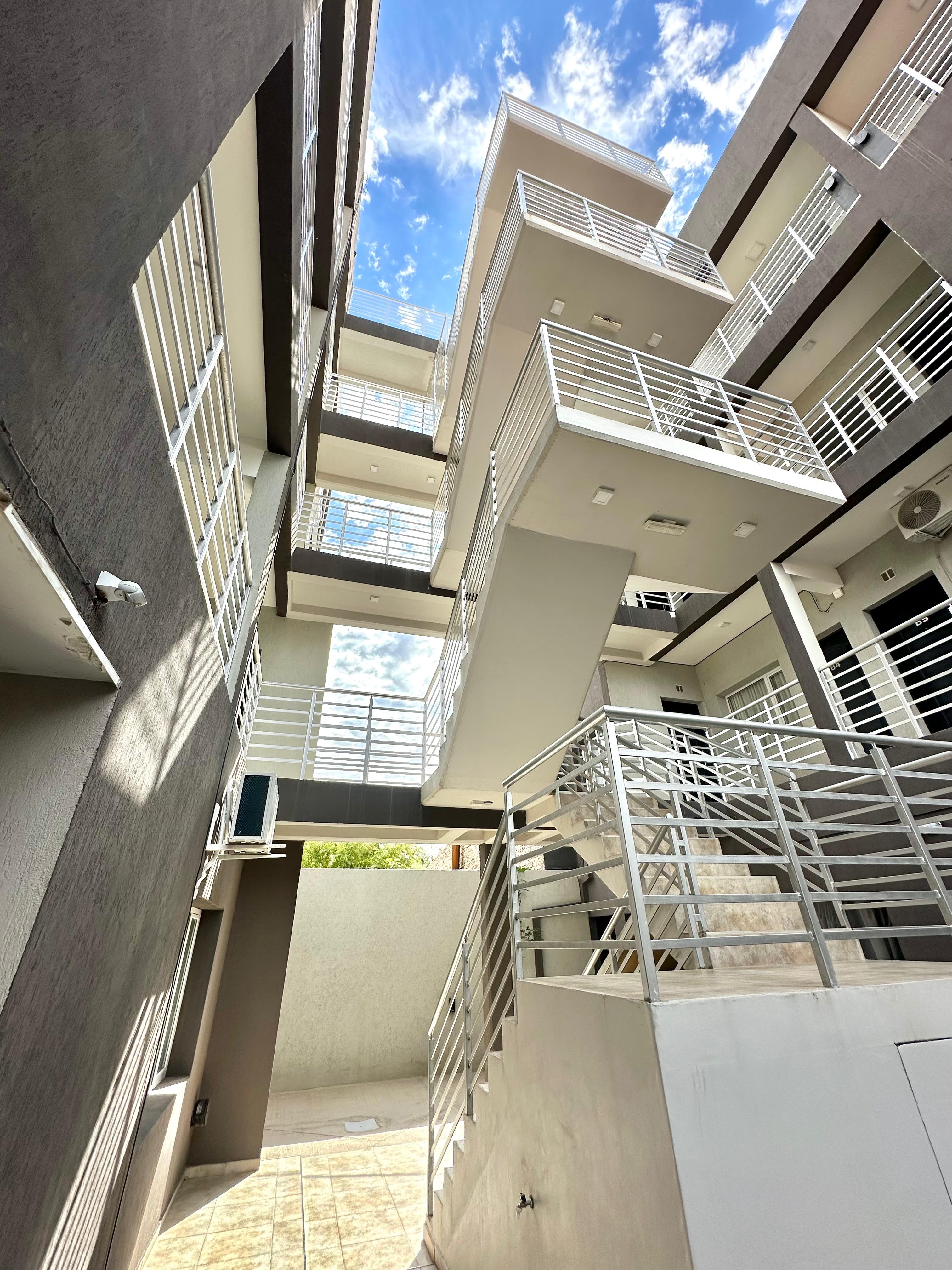 ALQUILER-DUPLEX CÉNTRICO 2 HAB.