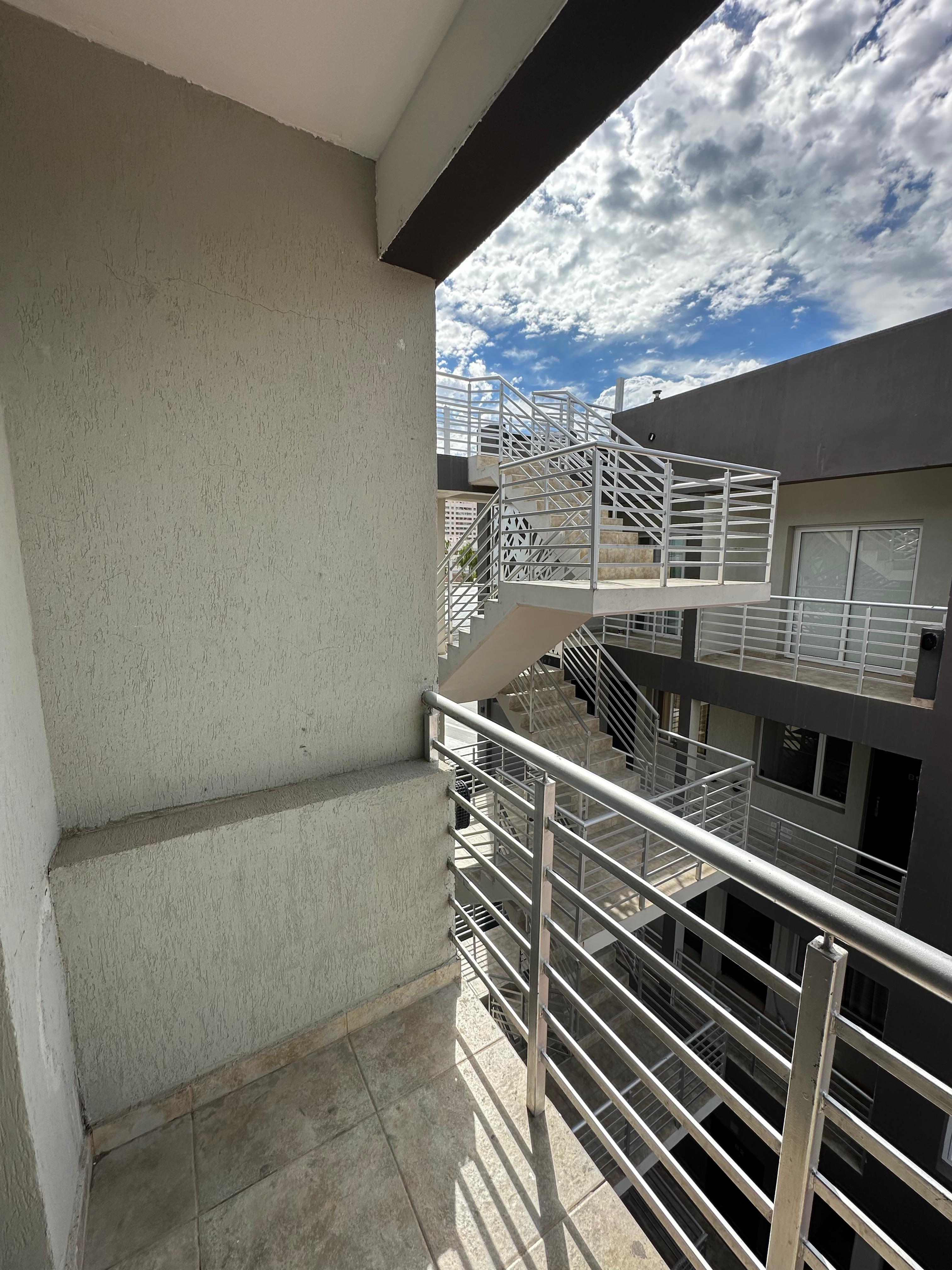 ALQUILER-DUPLEX CÉNTRICO 2 HAB.