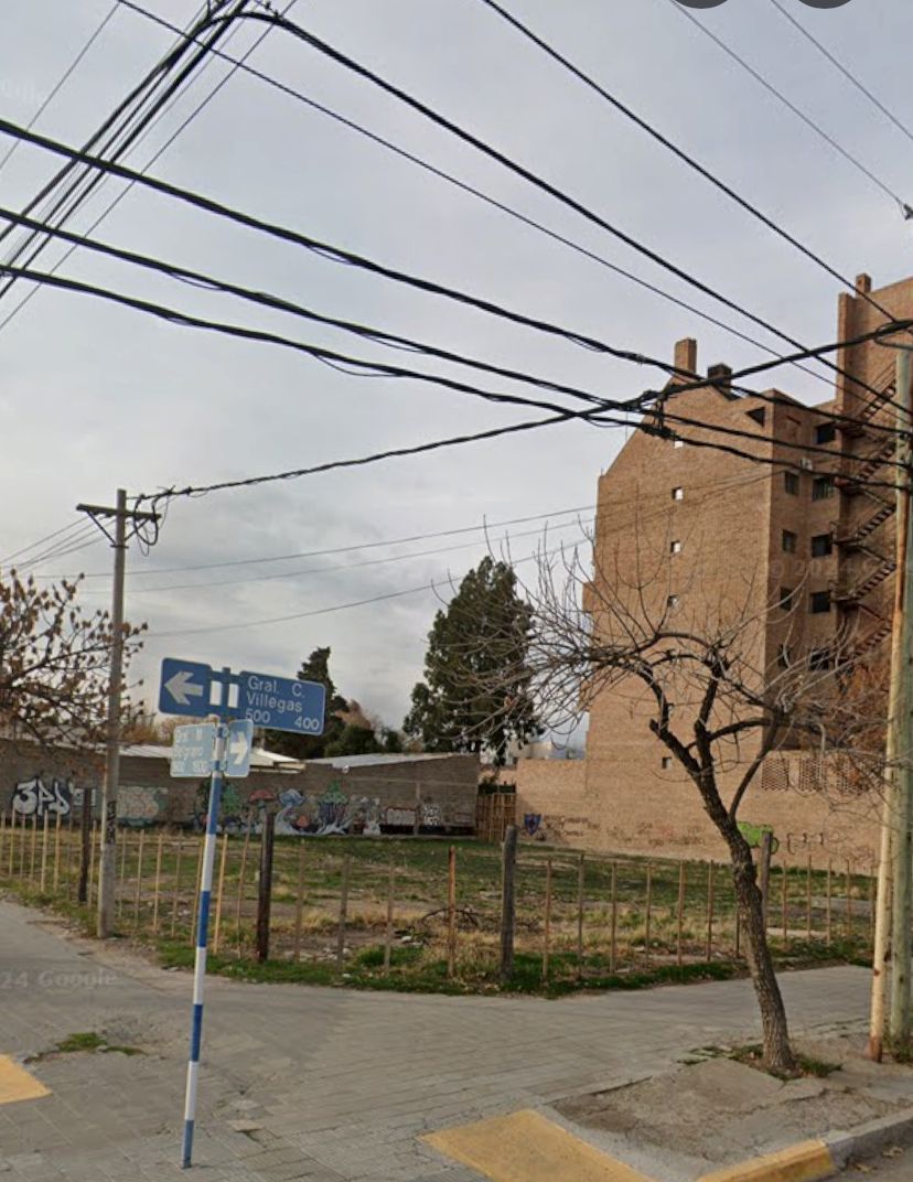 TERRENO EN ESQUINA A LA VENTA