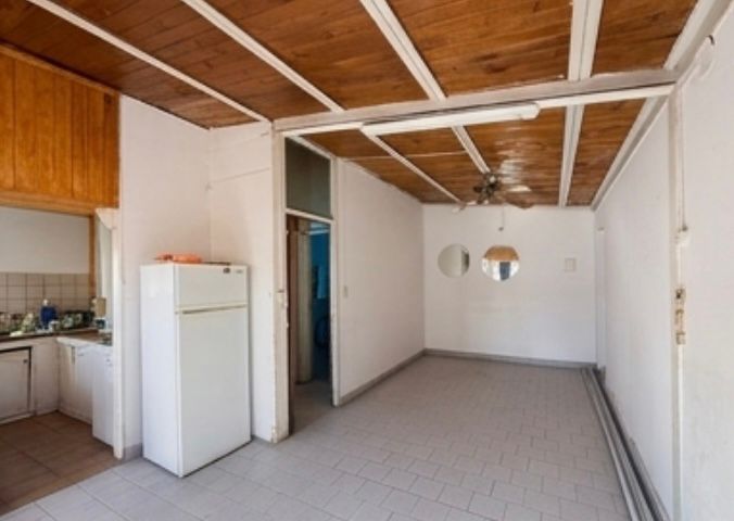 CASA EN VENTA A RECICLAR