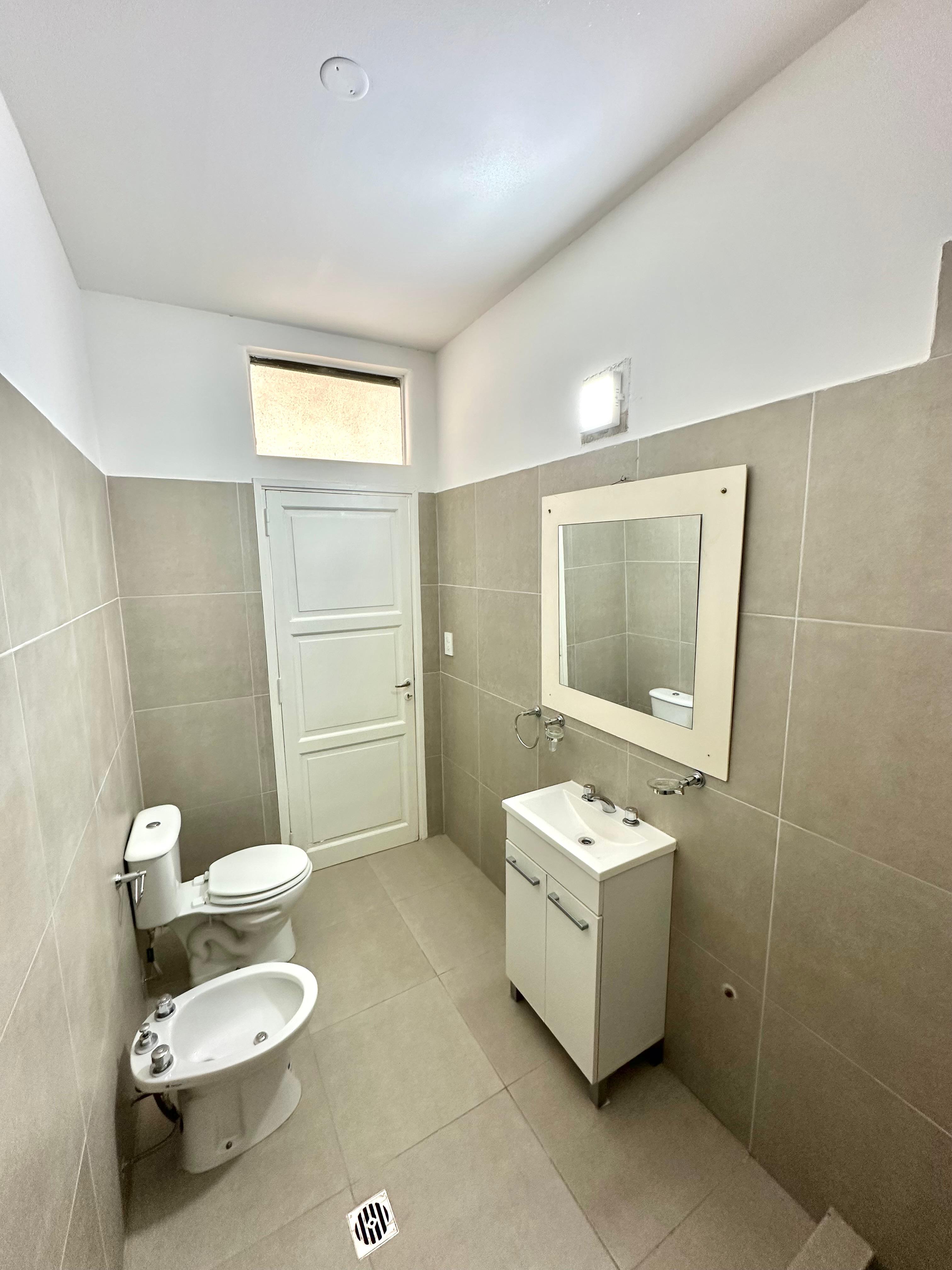 LOCAL COMERCIAL EN ALQUILER