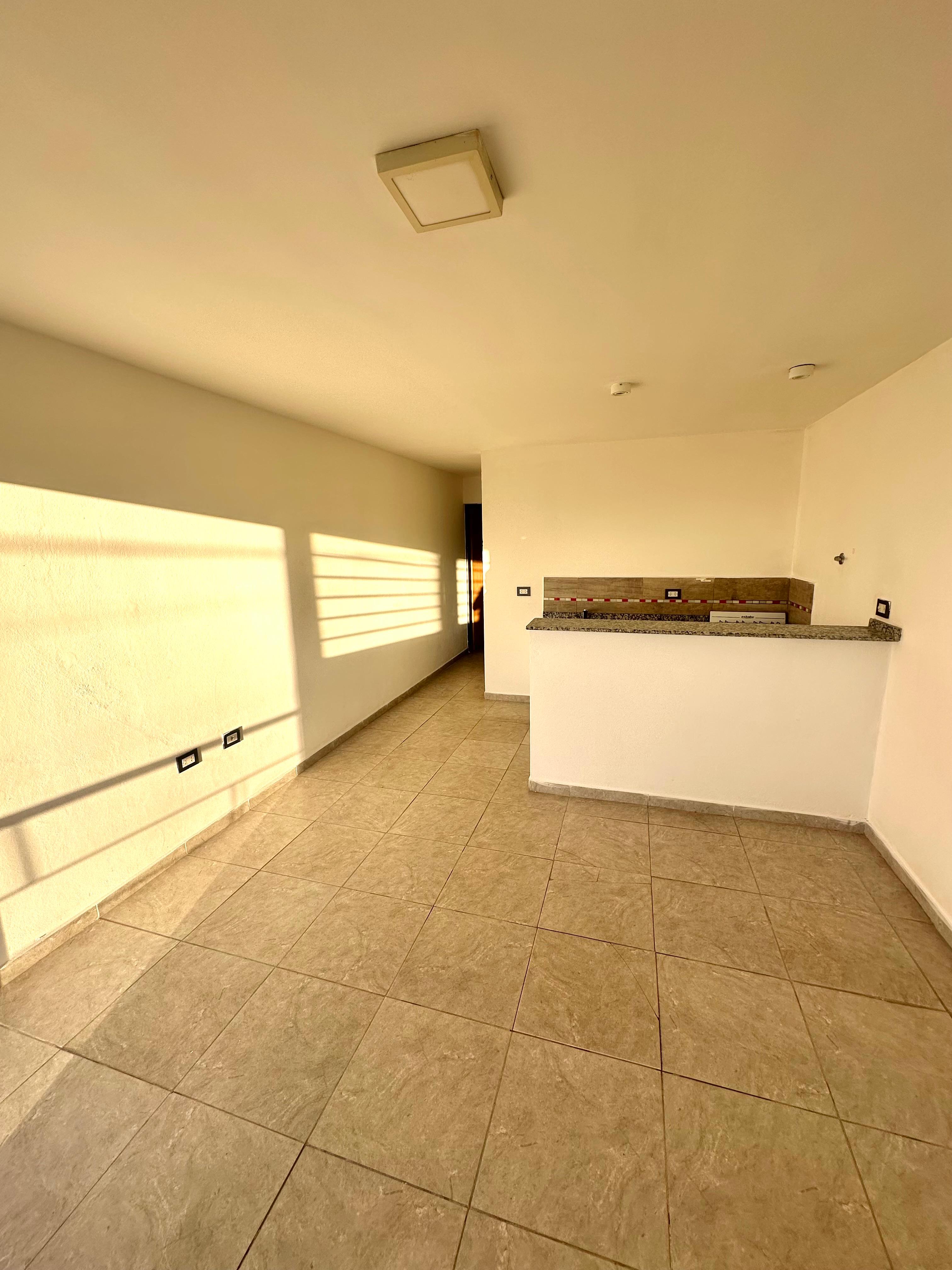 DPTO EN ALQUILER 1 HABITACIÓN