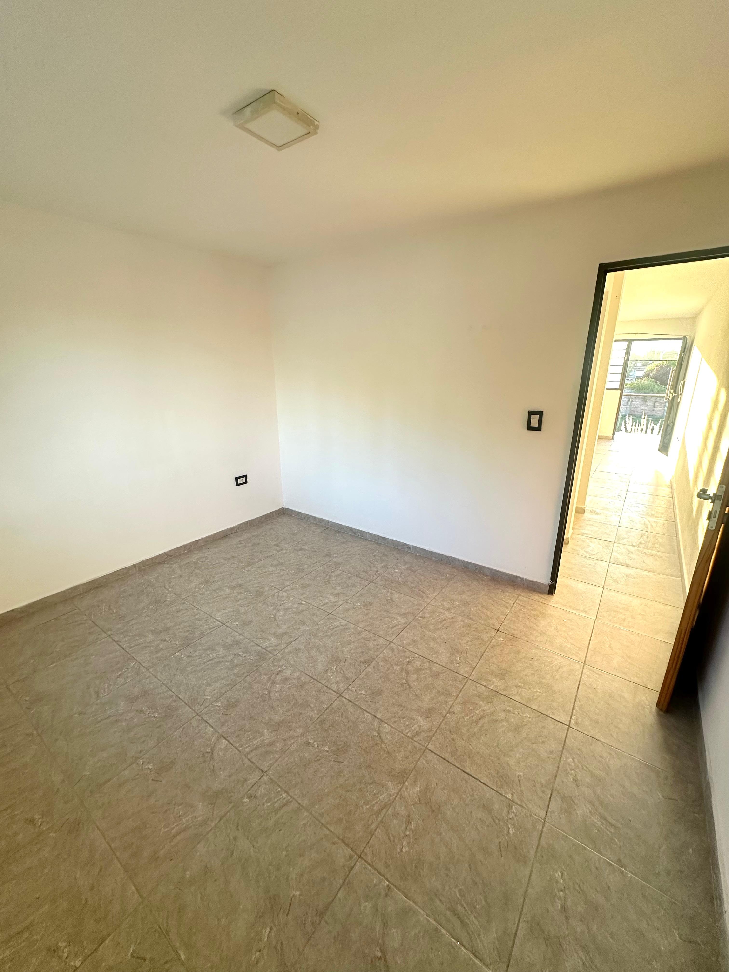 DPTO EN ALQUILER 1 HABITACIÓN