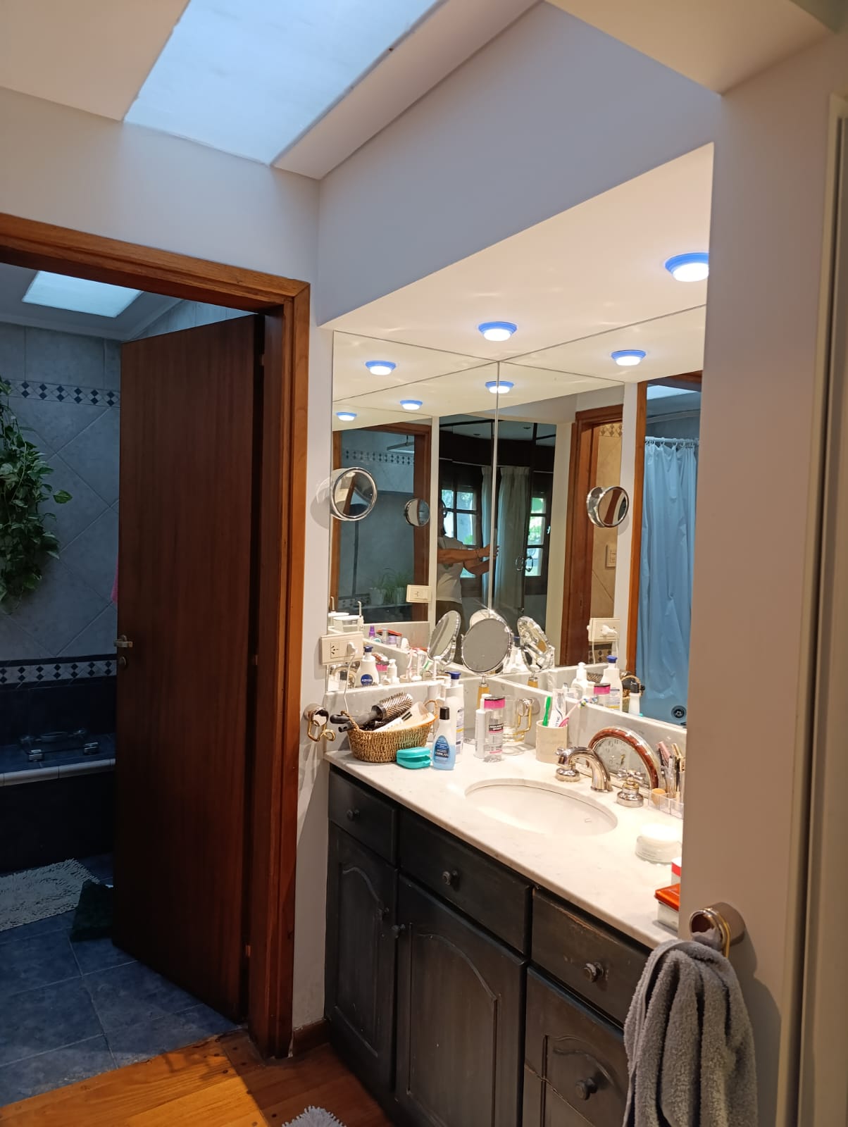 CASA GERENCIAL EN VENTA