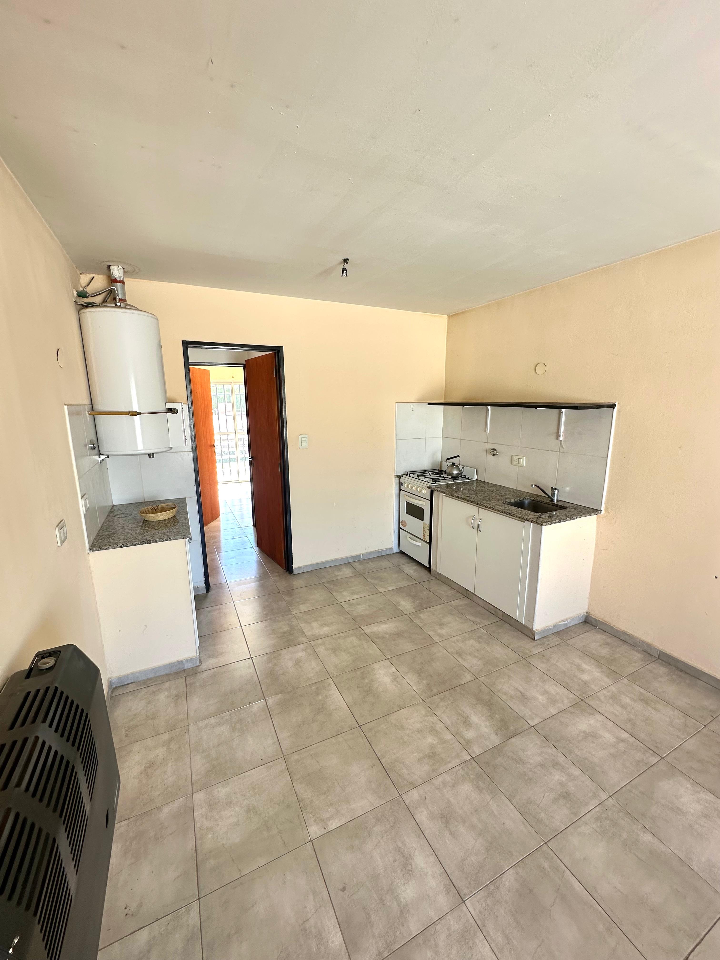 DEPTO EN BARRIO LOS OLMOS