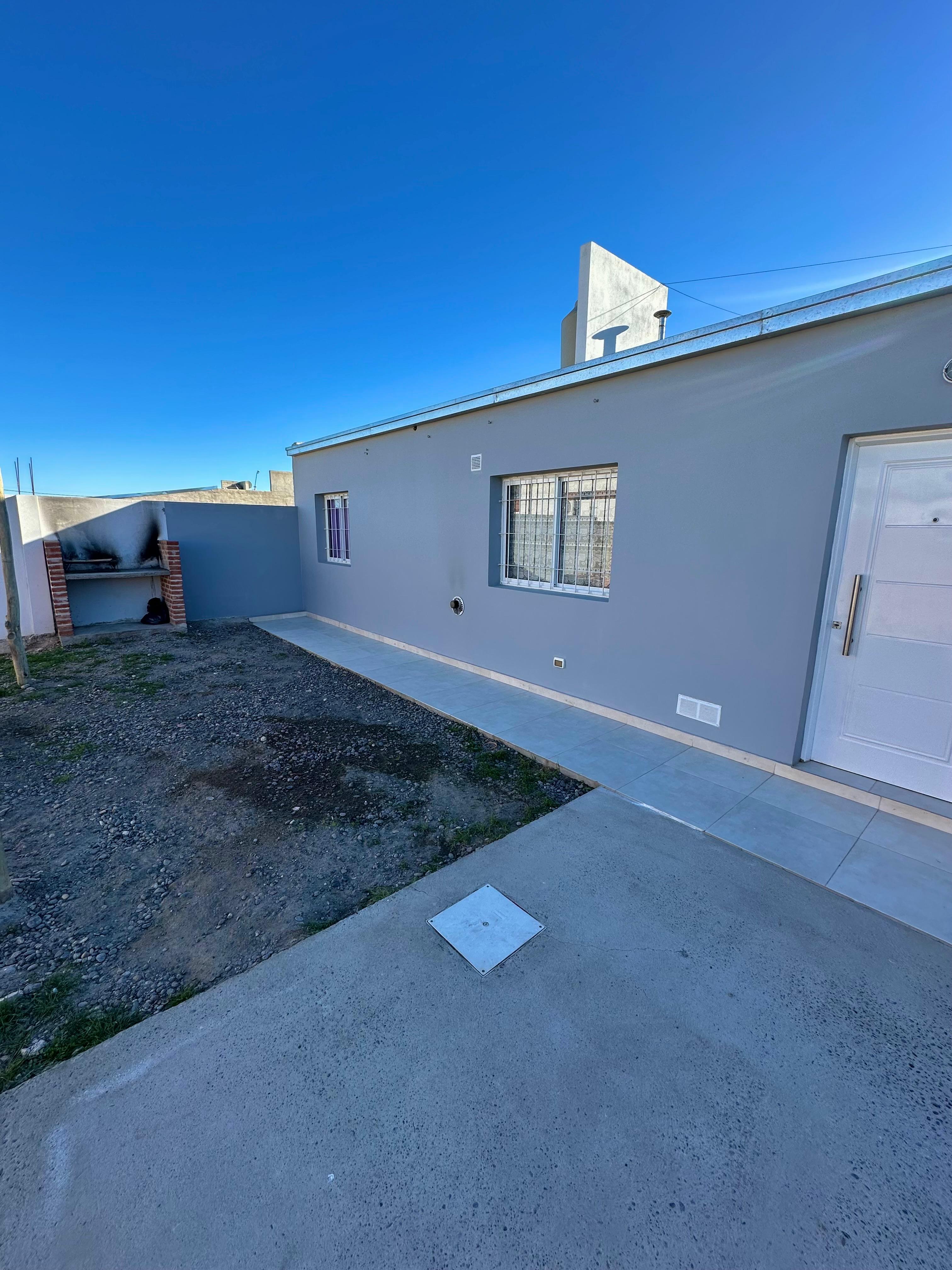 CASA EN B. AITUE