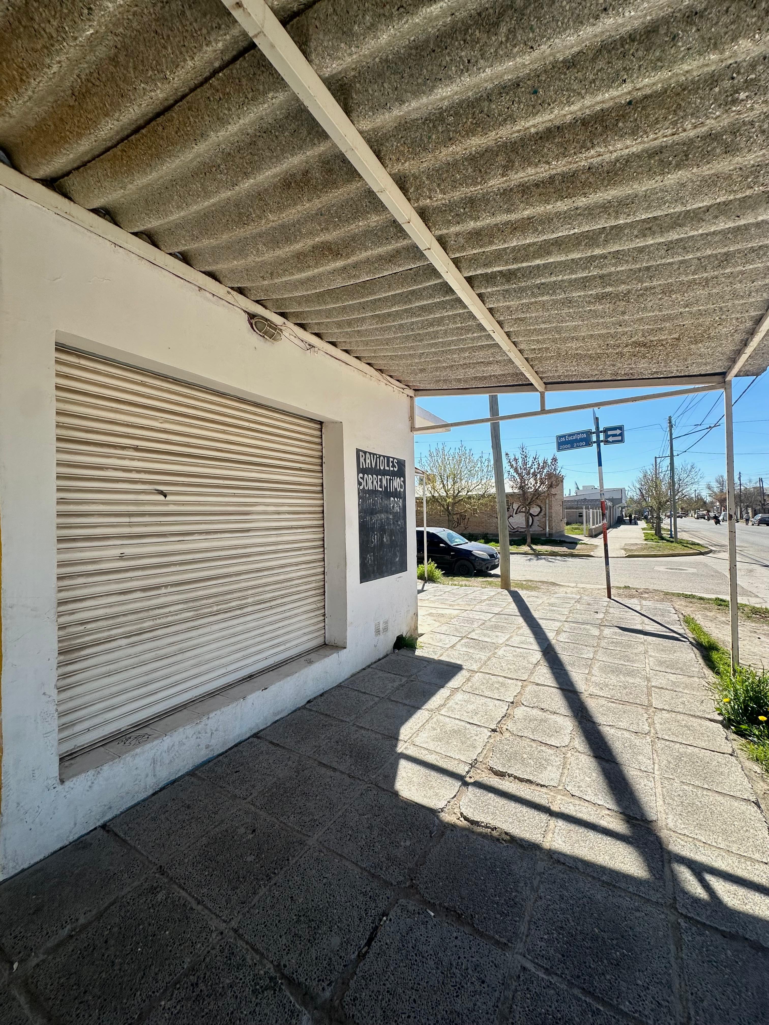 ESQUINA EN B. STEFENELLI