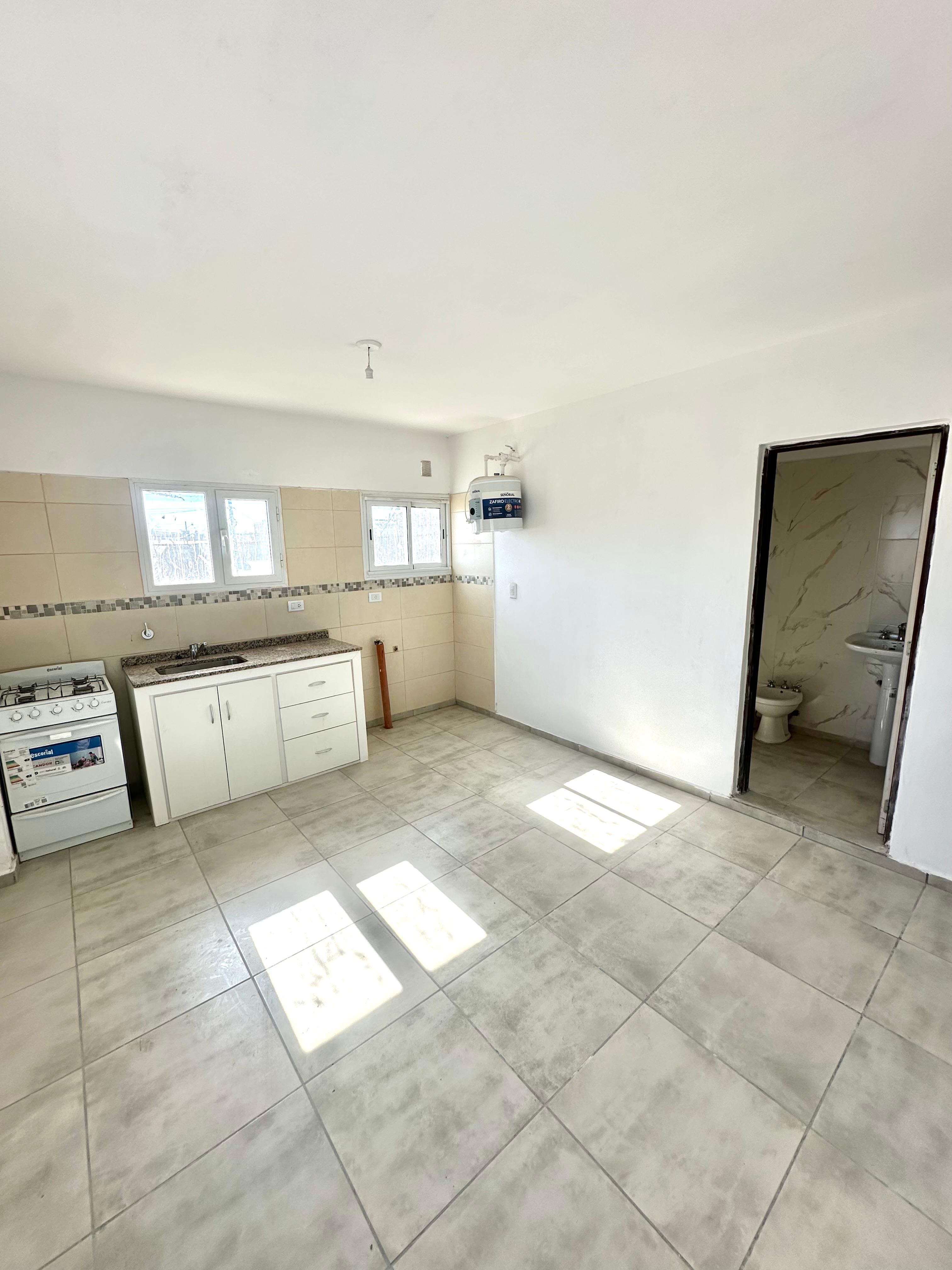 EN ZONA IUPA A ESTRENAR