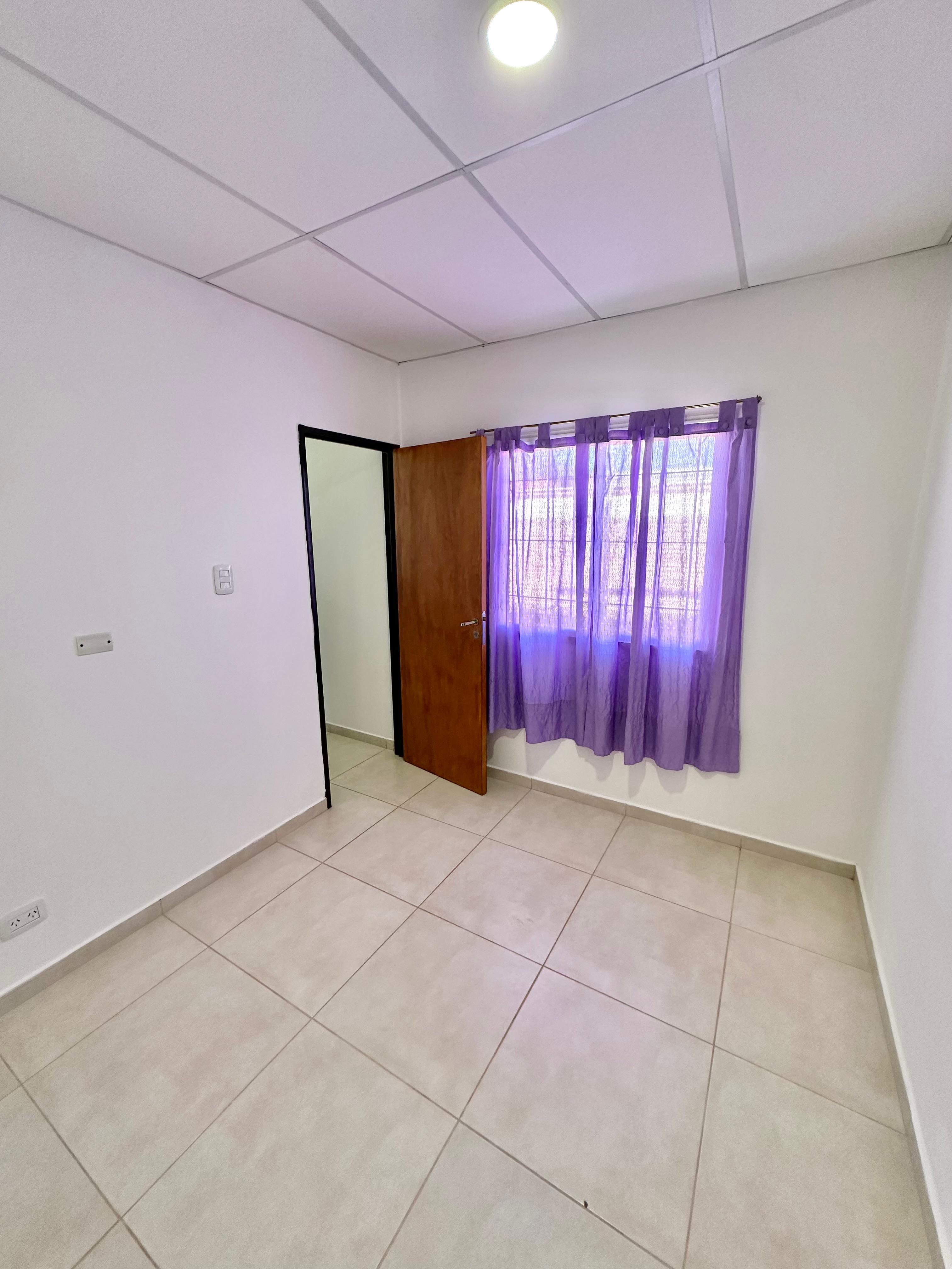 CASA EN B. AITUE